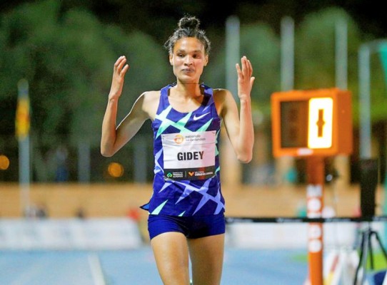 Gidey: “Creo que puedo conseguir batir el récord del mundo”