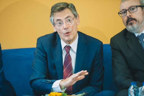 Consum implanta un horario flexible para los 500 empleados de sus oficinas centrales