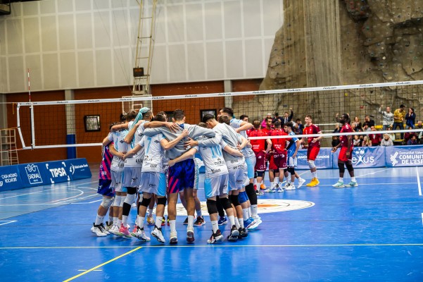 Conqueridor busca no despegarse de los primeros puestos ante un Manacor que pelea por la Copa

