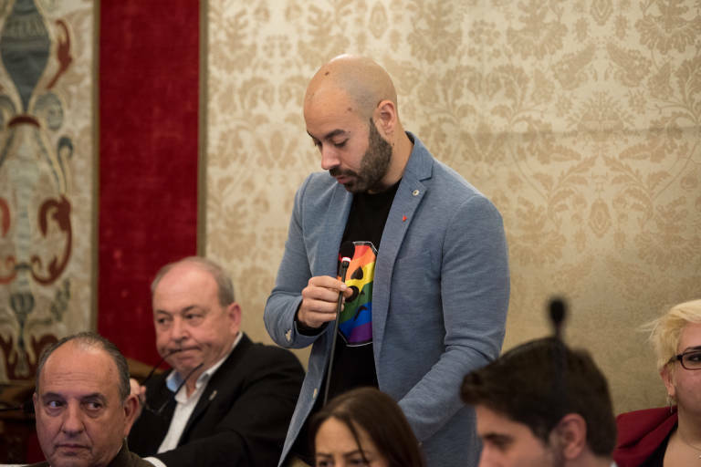    El portavoz de Unides Podem, Xavier López, en un pleno. Foto: RAFA MOLINA - 