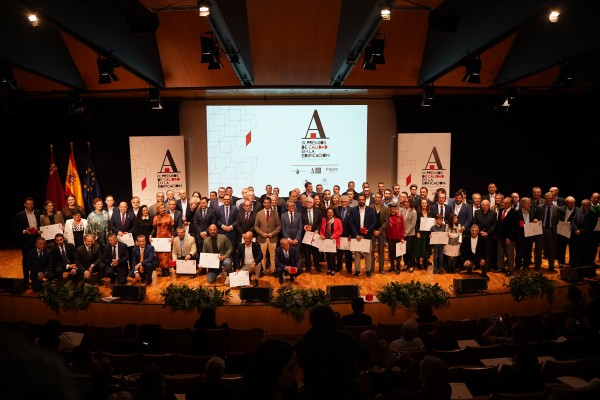 Los aparejadores ponen en valor los edificios de la Región con sus Premios de Calidad 