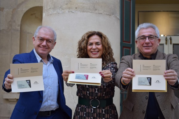 El Teatro Principal anuncia 32 espectáculos de primavera y lanza una 'tarjeta regalo'