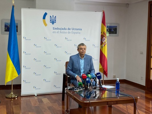 Una explosión en la Embajada de Ucrania en Madrid deja a un empleado herido leve
