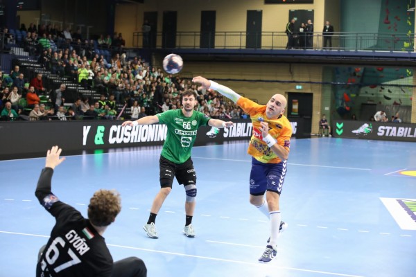 Victoria en Budapest del Balonmano Benidorm con un gol sobre la bocina