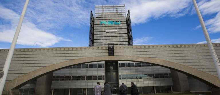 Intersindical demanda a RTVV, CVMC y la Generalitat por sucesión de empresas