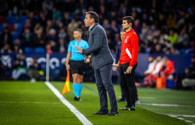 Dos partidos de sanción para Javi Calleja