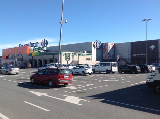 Condenado en Elche un empresario ruso por apropiación indebida al quedarse la cafetería de su exsocio en El Sauce