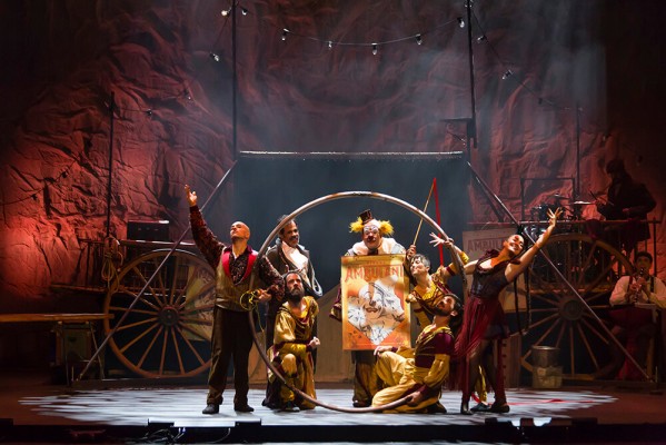 'Ambulant' lleva el circo de los años 20 a la intimidad de un teatro