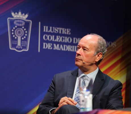 El Gobierno elige al exministro Campo y a la exasesora Laura Díez para renovar el TC
