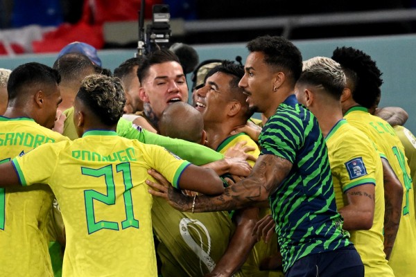 Casemiro salva a una gris Brasil

