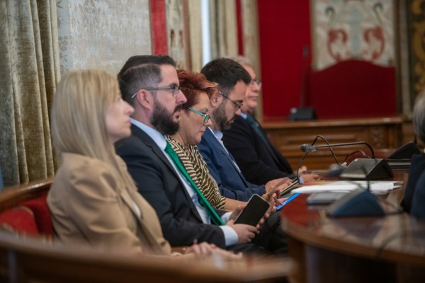 La paz en Compromís traslada la presión a Cs y Vox en Alicante: elegirán alcaldables 'con experiencia'