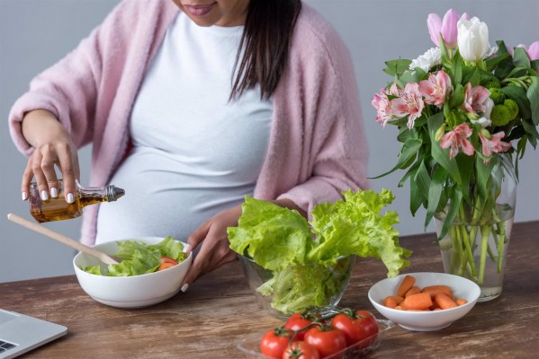 La dieta mediterránea verde reduce el doble de grasa visceral que la tradicional
