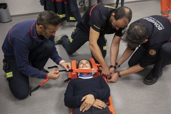 La Cátedra de Coordinación en Siniestros Viales inicia un curso de servicios de emergencia