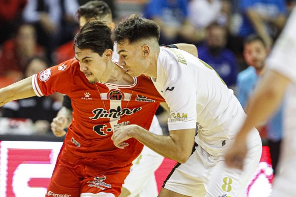 El Jimbee persigue acabar por delante de ElPozo por segunda vez y tiene ocho puntos de colchón