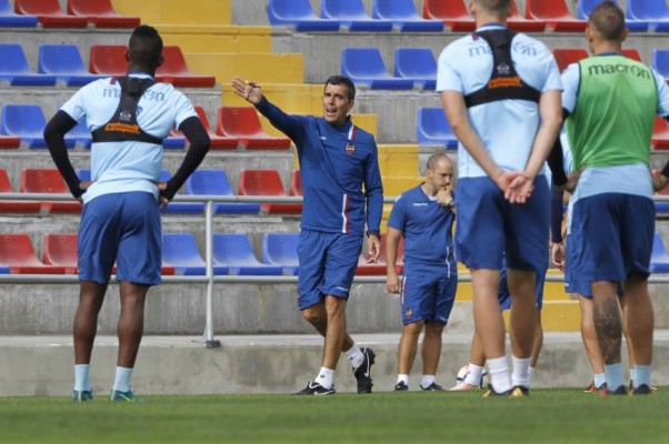 Muñiz afirma que el partido en Girona será 