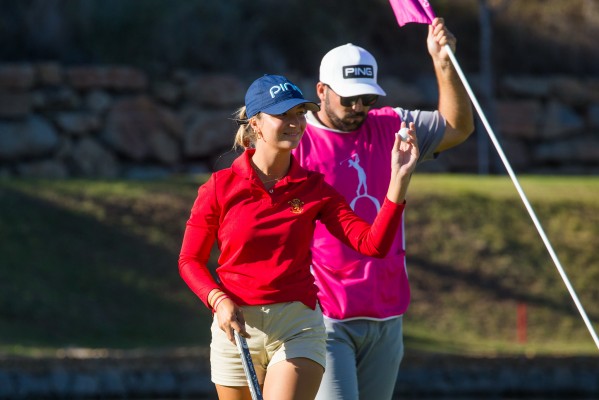 Carla Tejedo logra la proeza de clasificarse séptima en el Open de España

