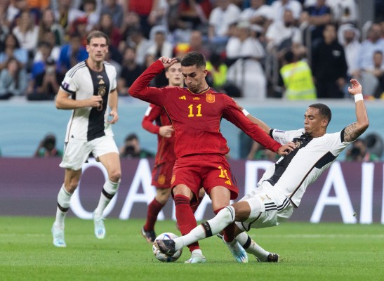 España estará en octavos con un punto ante Japón