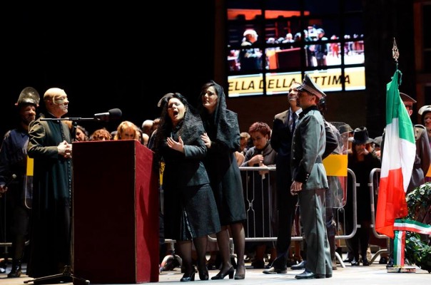 Les Arts actualiza el grito de libertad de Verdi en 'I Vespri Siciliani' ante la amenaza de algunos políticos