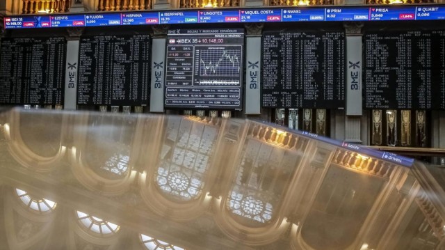 Telefónica e Inditex arrastran en su caída al Ibex 35 a media sesión
