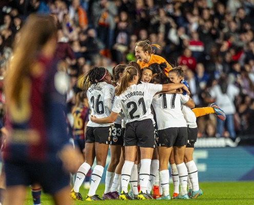 El Valencia Femenino, a mantener la pegada de Mestalla en Tenerife
