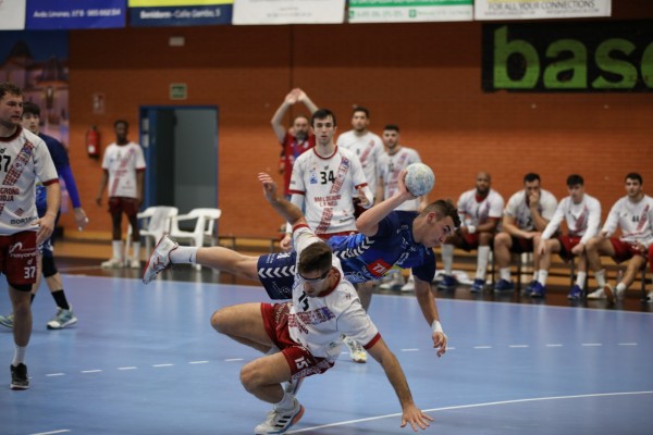 El Benidorm cae por un gol en el último segundo