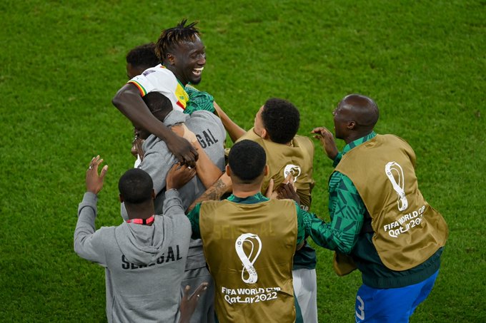 Senegal echa a Catar de su mundial