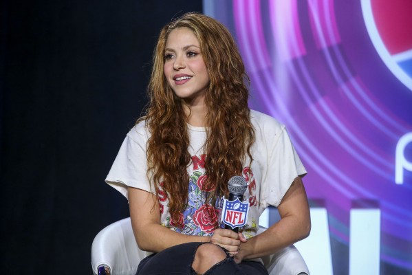 Shakira critica 