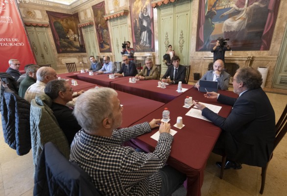 El azulejo teme que con la aprobación de los PGE las grandes ayudas queden fuera: 