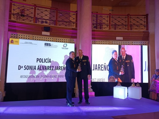 La policía nacional en Castellón Sonia Álvarez, premiada por su lucha contra la violencia machista