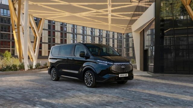 Ford E-Tourneo Custom: eléctrico y tecnológico