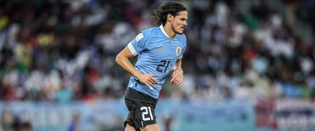 Cavani sumó minutos de protagonismo valencianista en el Mundial