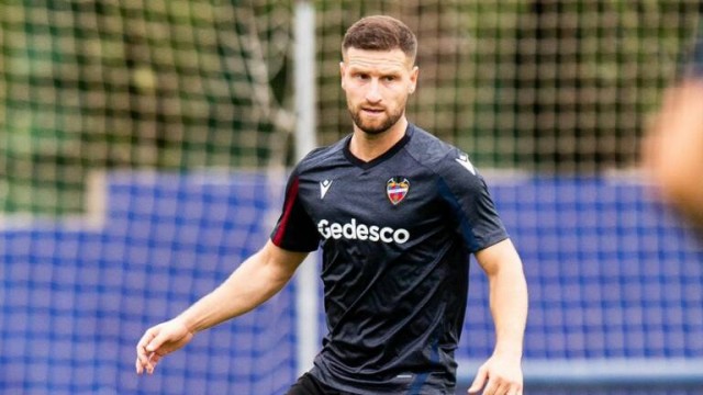 Médicos del Levante revisan semanalmente la evolución de Mustafi
