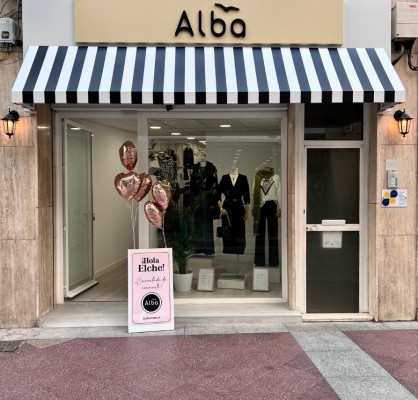 El sector de la moda lo vuelve a intentar en la Corredora, empieza su andadura la tienda de ropa Alba