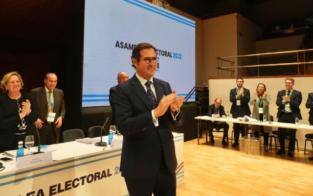 Albarracín arropa a Garamendi en su reelección y apela a la unidad ante el 