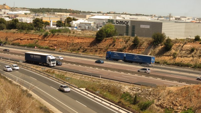Fuente del Jarro lamenta los 20 meses de silencio del Gobierno a las dudas sobre las obras en la A7


