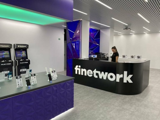 Finetwork cambia estatutos para afianzar normas de relevo y de renuncia al derecho de separación