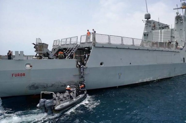 'Boinas verdes' de la Armada harán un abordaje real a un mercante en Cartagena