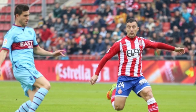 El Girona da un golpe de autoridad y amenaza el liderato