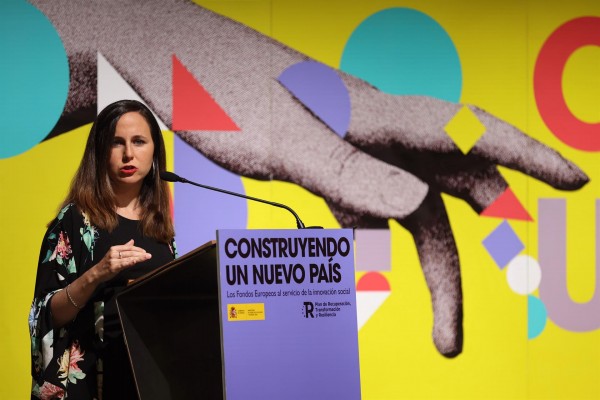 Derechos Sociales defiende las penas por violencia con mascotas contra la mujer que critica el CGPJ