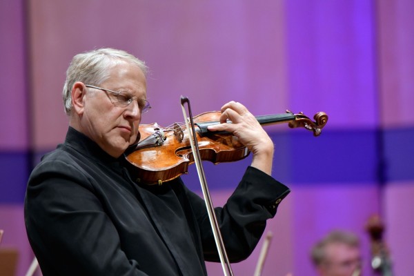 Shlomo Mintz y Vasko Vassilev protagonizan el 25 aniversario del Conservatorio de Castelló