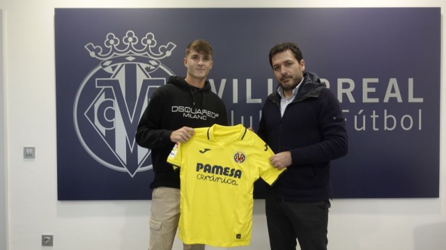 Carlo Adriano renueva con el Villarreal hasta 2026