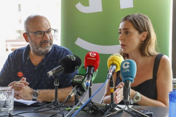  Compromís propone su lista con 123 nuevos nombres para el callejero de Elche: de Asun Noales a Bar Villalobos