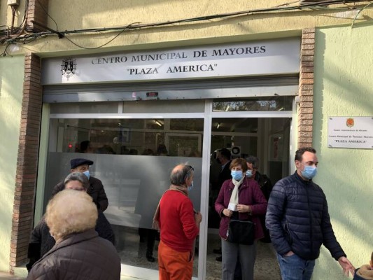 El PSOE insta a recuperar los bailes en los centros de mayores de Alicante