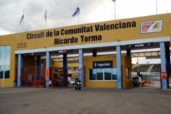 Cheste pone a la venta las entradas del Gran Premio de 2016 con 40% descuento