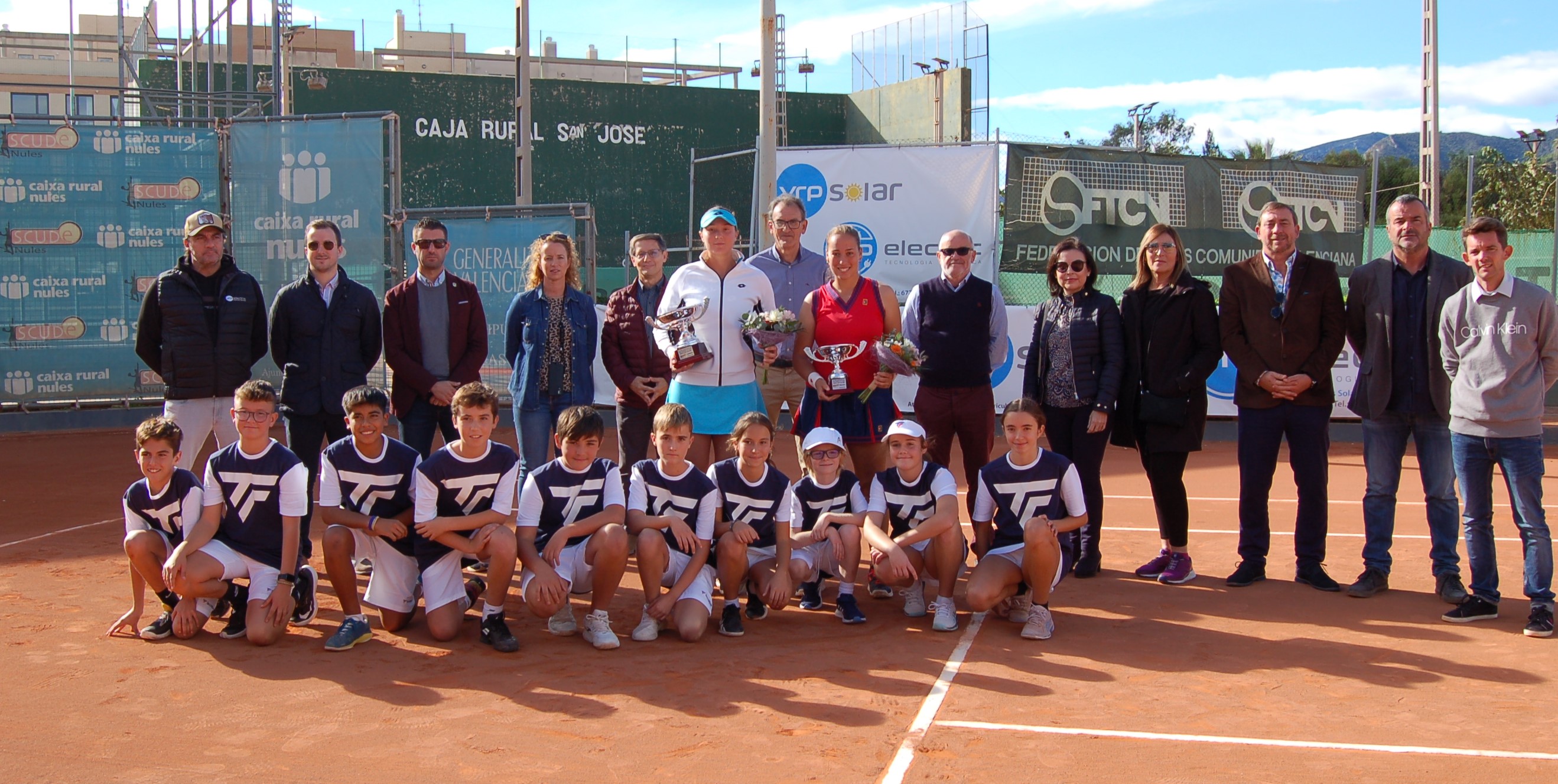 La rusa Alina Charaeva se lleva el ITF de Nules tras ganar en la final a Noelia Bouzó
