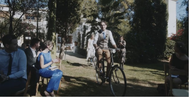 Un casament en Picanya, en bicicleta