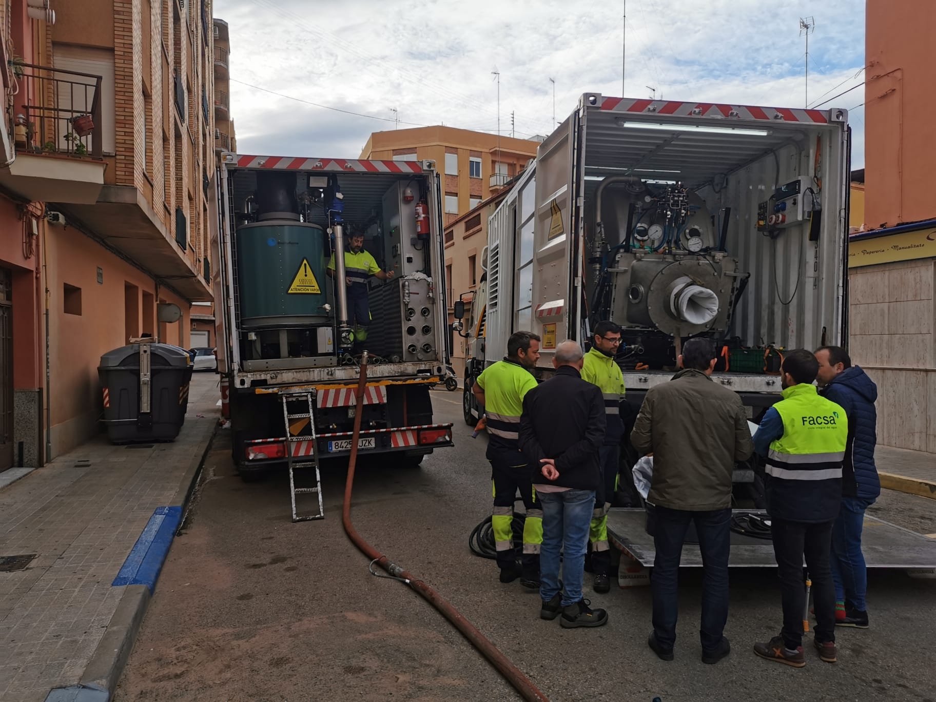 Vila-real avanza en su plan de prevención de inundaciones con el sellado del colector de Pío XII