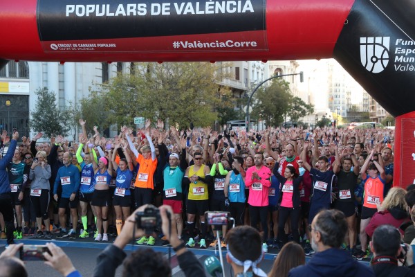 La 12ª Volta a Peu de les Falles cierra el Circuito de Carreras Populares de València 2022 con más de 3.000 runners