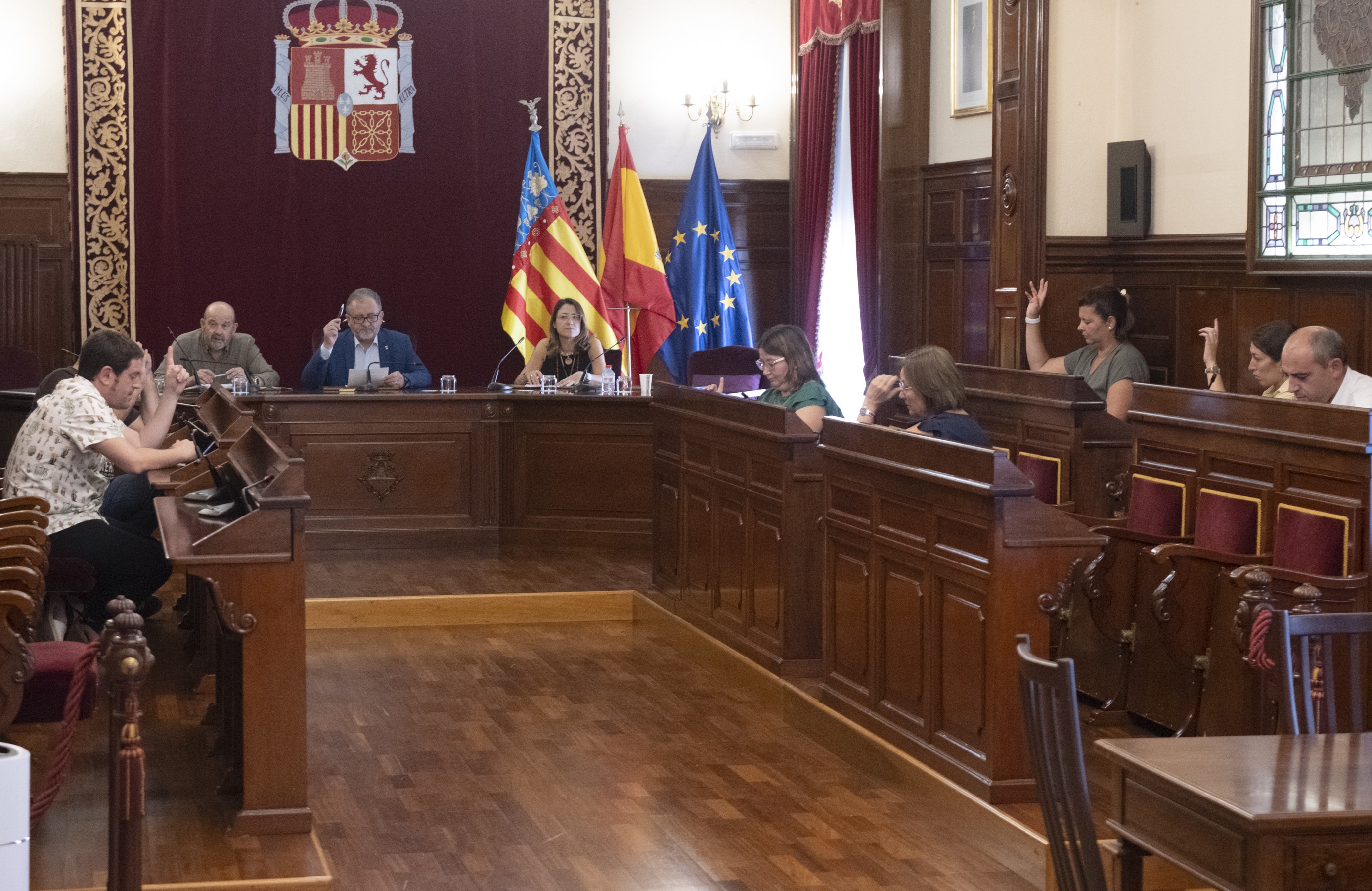 El equipo de gobierno de la Diputación reclama a la Generalitat habitaciones individuales en el General