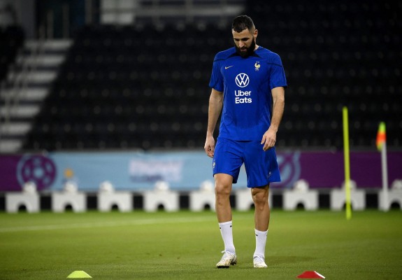 Benzema abandona el entrenamiento lesionado y es duda para el Mundial
